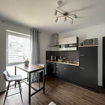 Gemutliches, Stadtnahes 2-Zimmer Apartment Mit Netflix Bielefeld Esterno foto